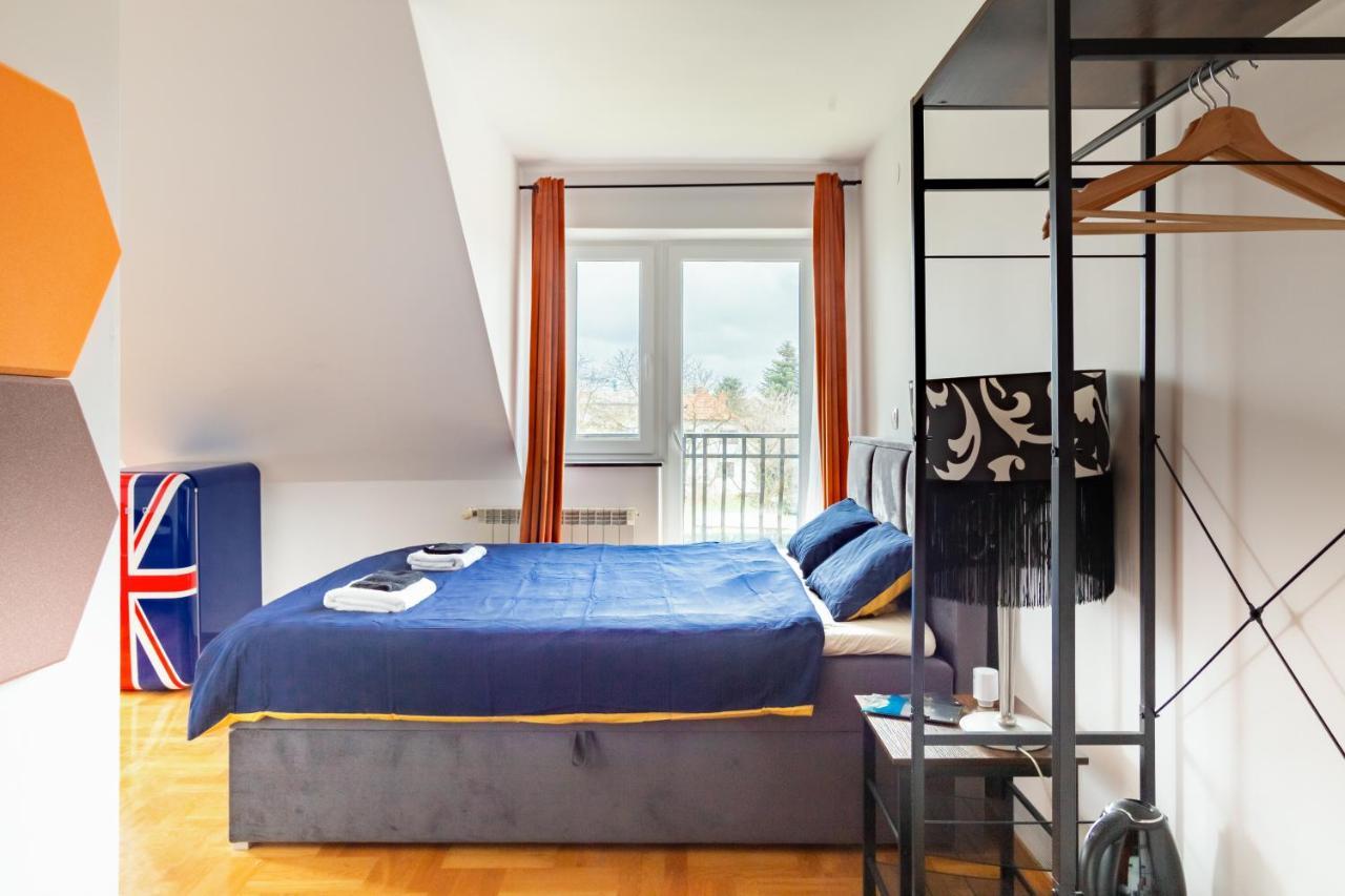 The Castle Suites & Apartment - Free Parking - (Adults Only) 크라쿠프 외부 사진