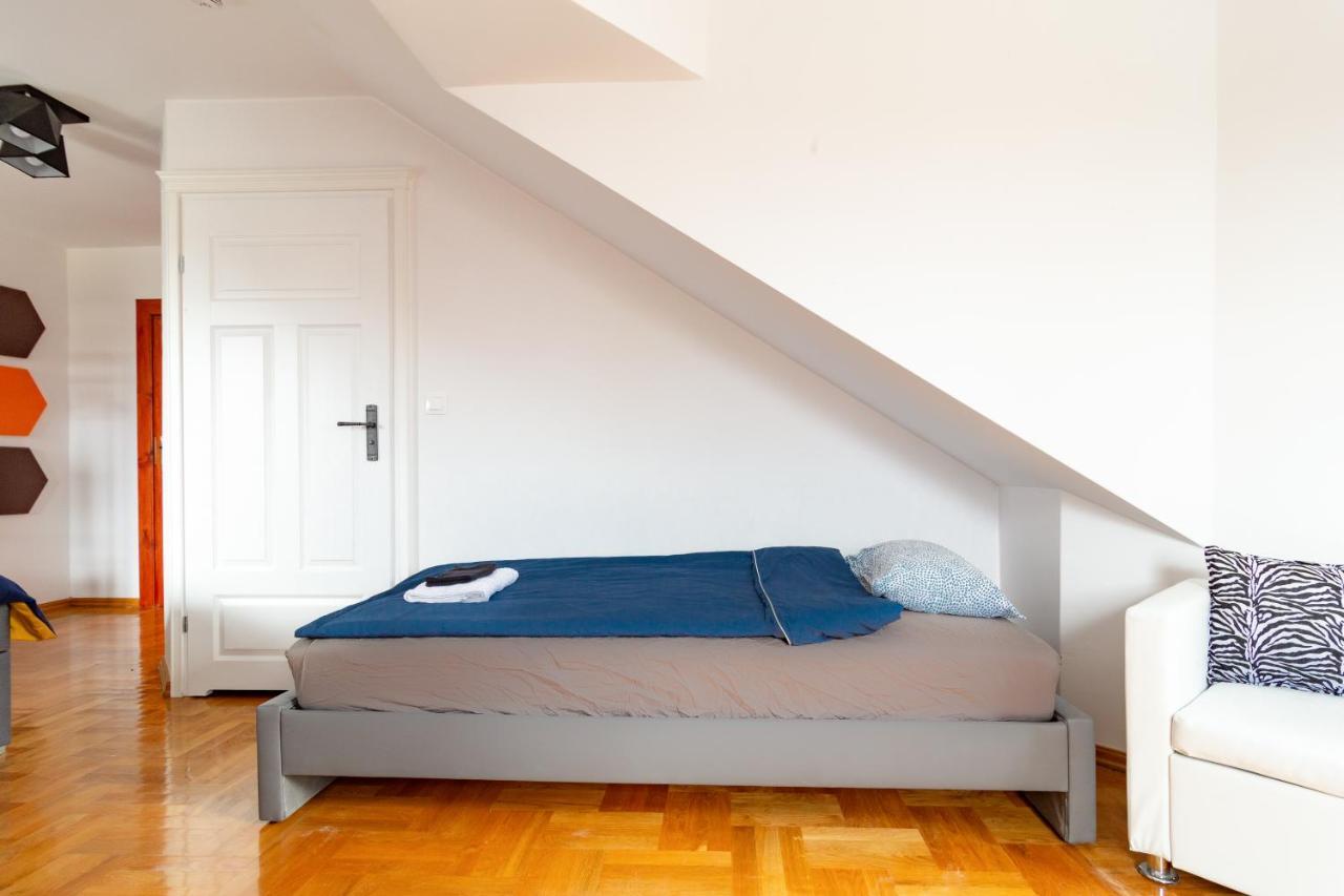 The Castle Suites & Apartment - Free Parking - (Adults Only) 크라쿠프 외부 사진