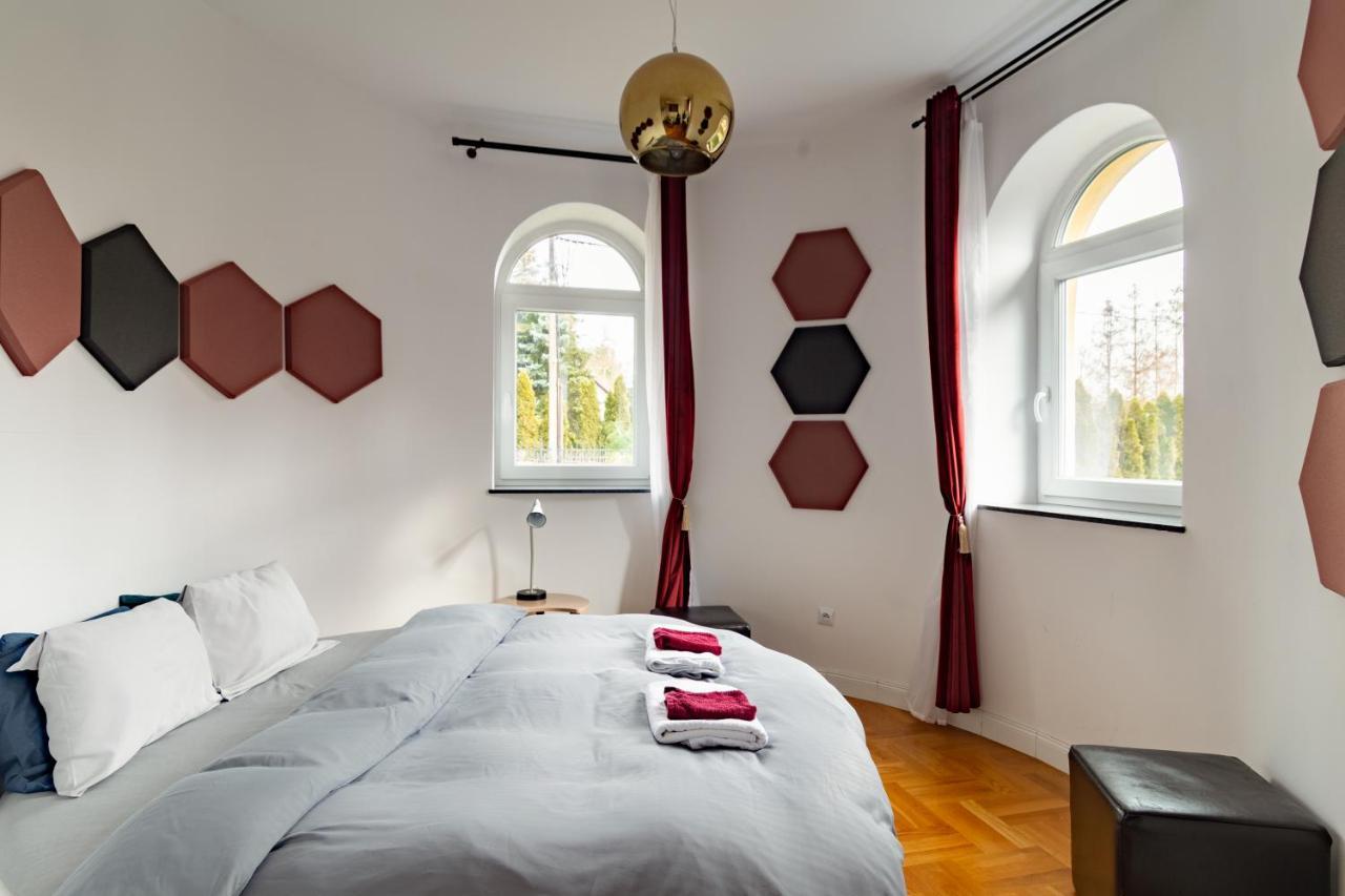 The Castle Suites & Apartment - Free Parking - (Adults Only) 크라쿠프 외부 사진